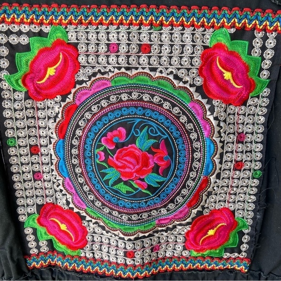 CANVAS UTILITY FULLY EMBROIDERED RAW HEM CARGO UTILITY JACKET SIZE MEDIUM - Picture 6 of 10